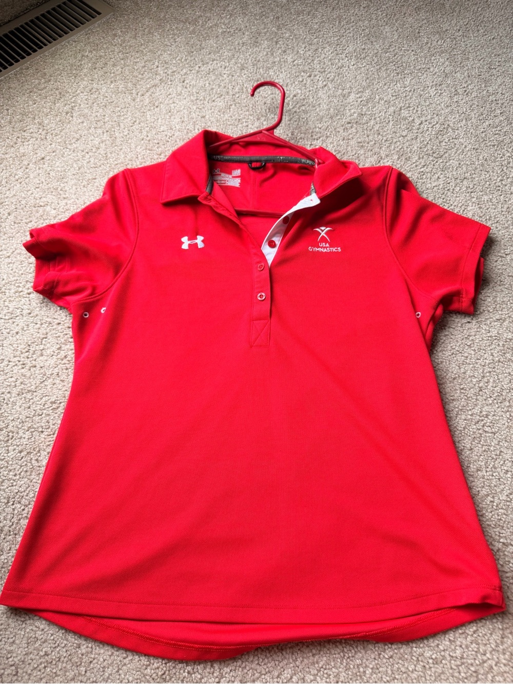 LG Red Under Armour HeatGear Semi-Fitted Athletic Shirt